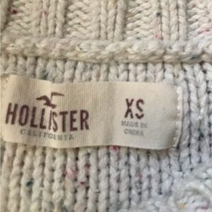 Hollister Pullover Crew Cable Knit Sweater XS